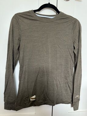 Tracksmith Harrier Merino Long Sleeve - Women’s Small - Grey/Green